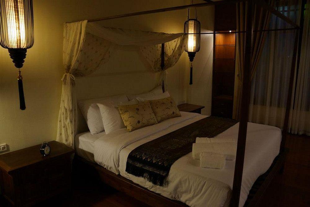 Casa Da Lua Hotel Chiang Mai Bagian luar foto