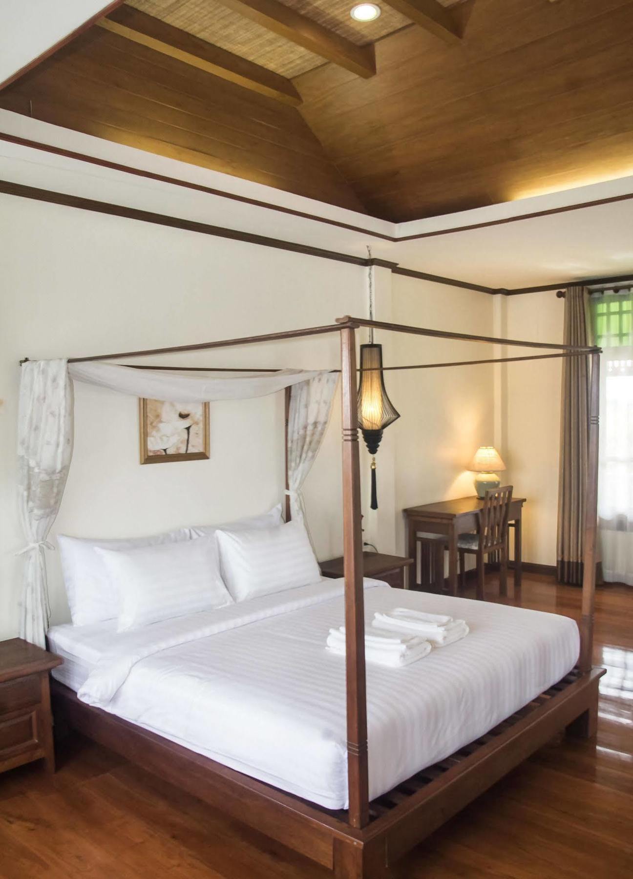 Casa Da Lua Hotel Chiang Mai Bagian luar foto